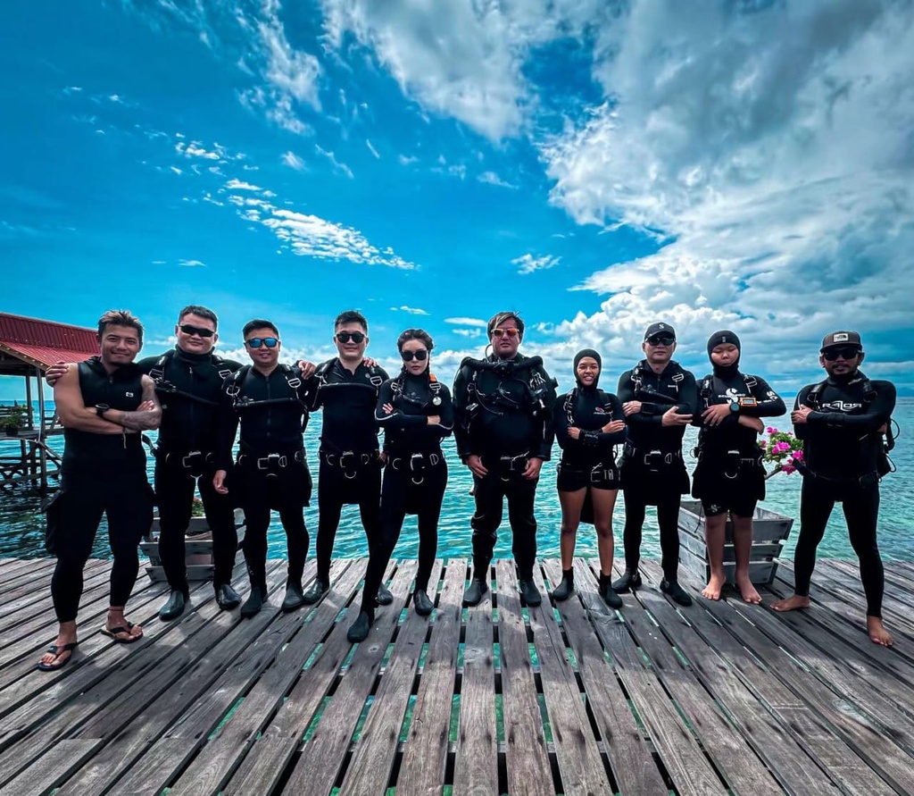 Basic Sidemount Open Water Course