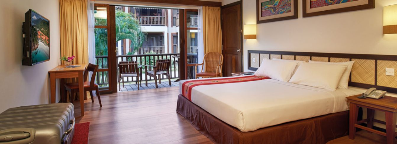 Superior Garden Honeymoon Room