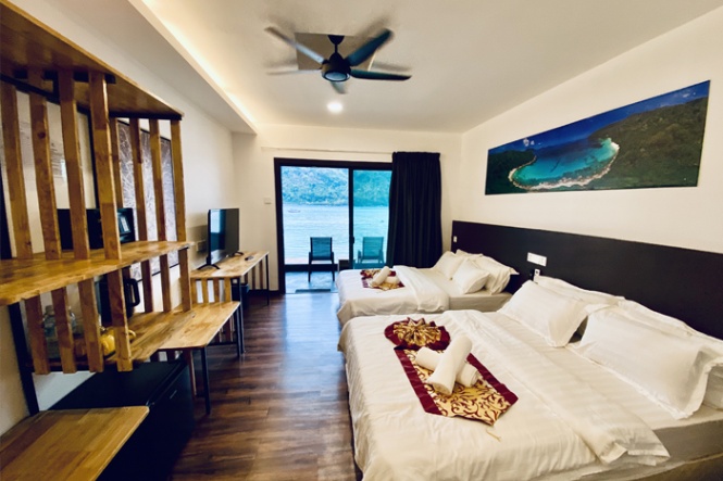 Seafront Family Room