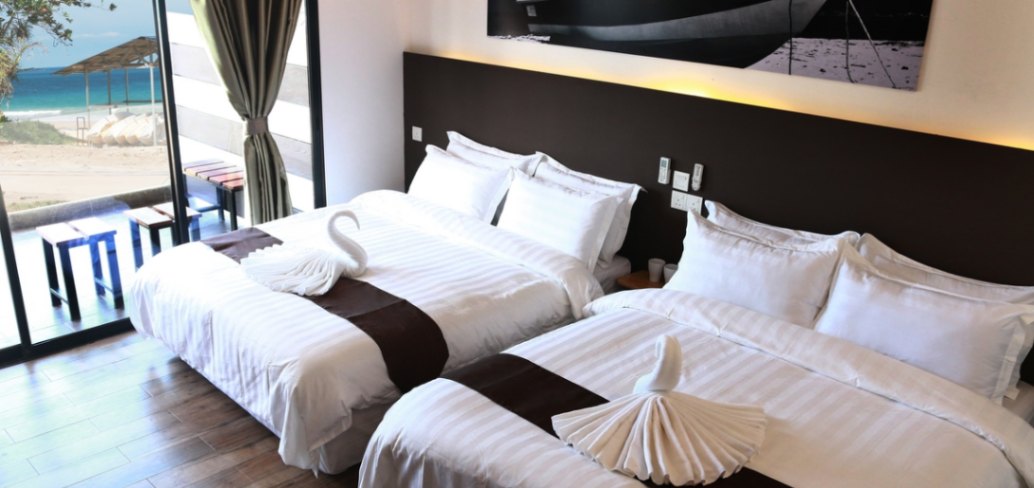 Seafront Family Room