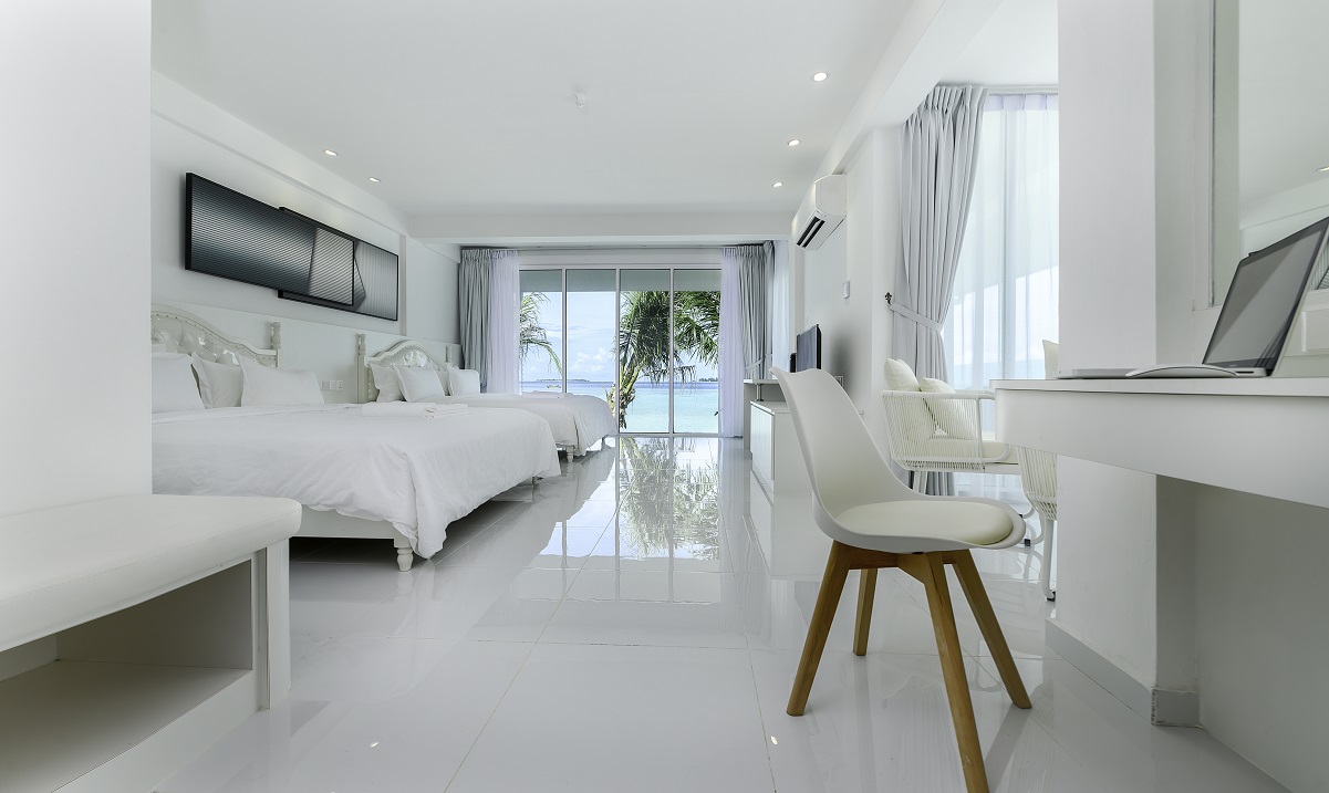 Family Quad (Seaview)