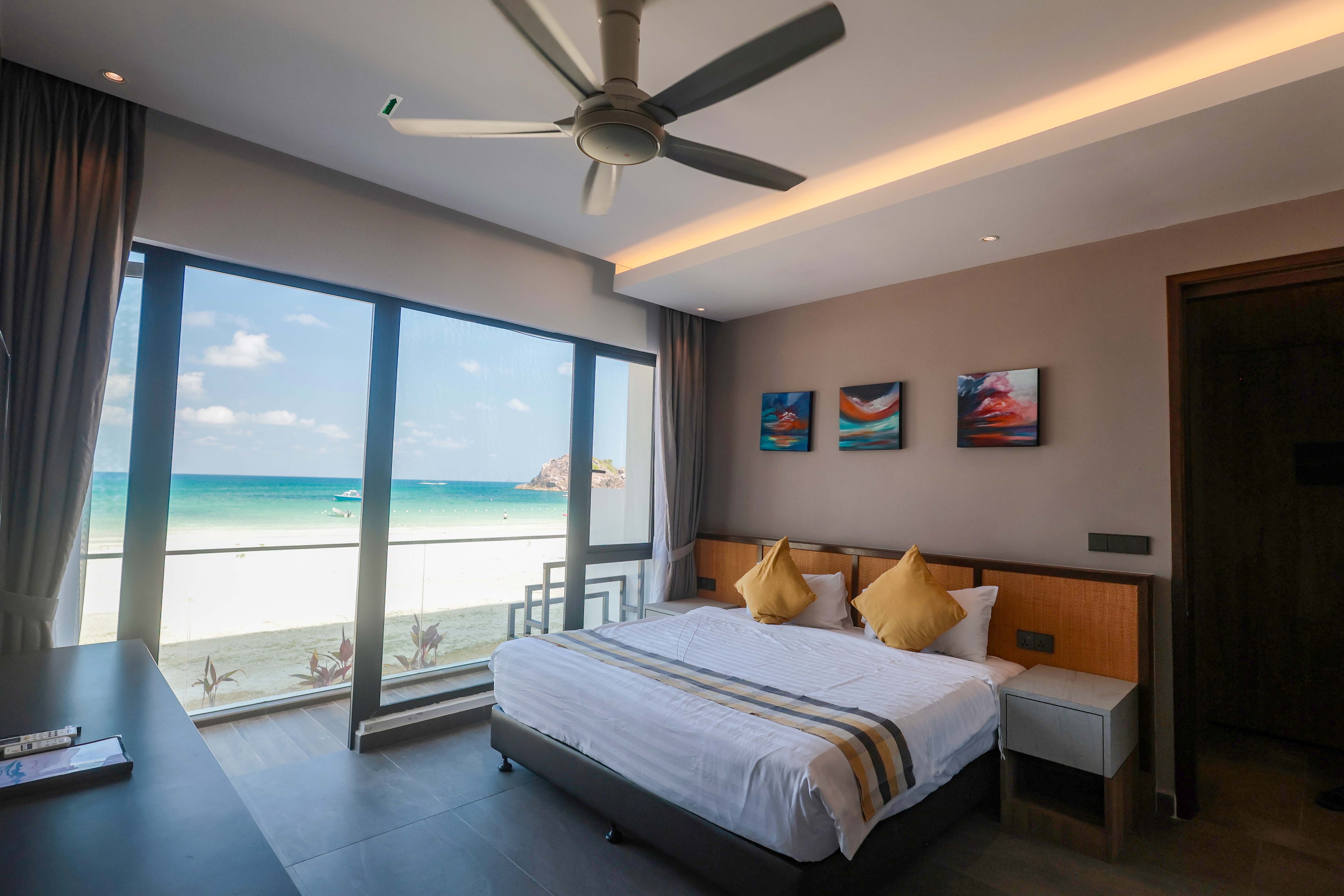 Seaview (Upper & Ground)